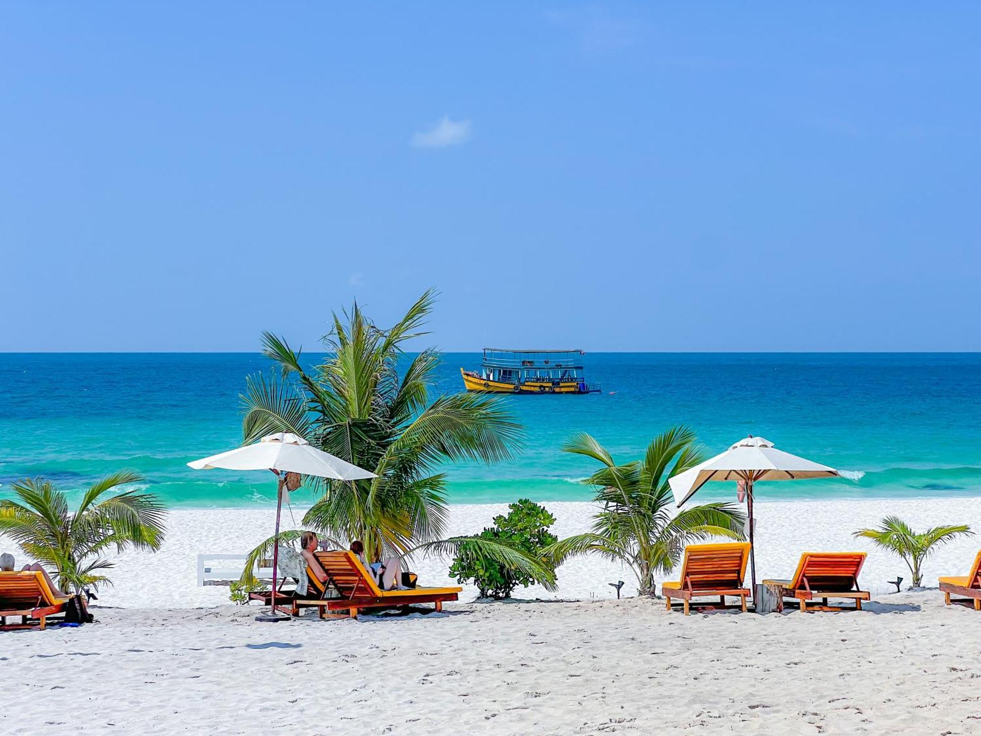 Long Beach Resort Koh Rong Sok San Village Экстерьер фото